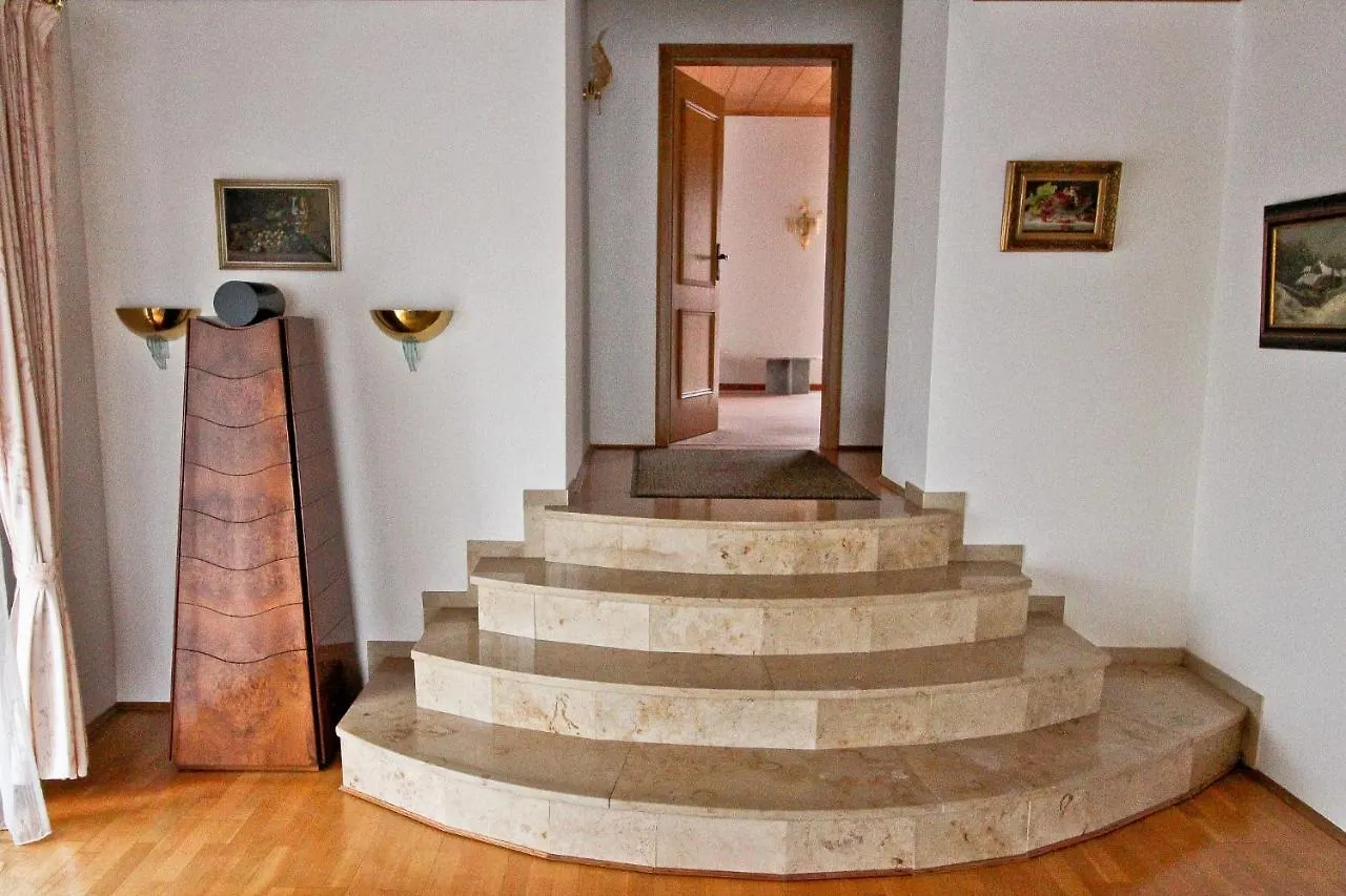 **** Hotel Waldhotel Stein Bayreuth Germany